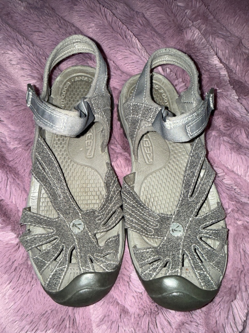 KEEN Women's Gray Strappy Outdoor Sandals